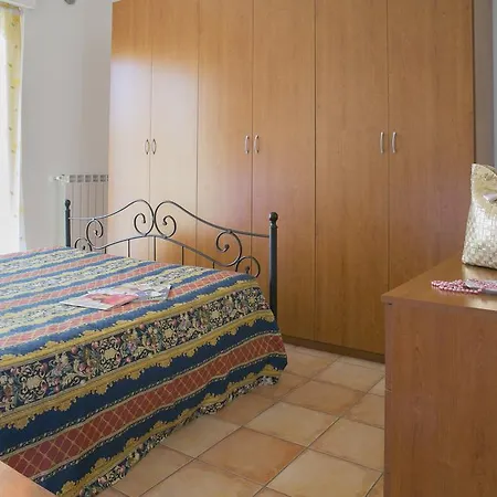 Poseidon Vacanza Apartmán Pineto